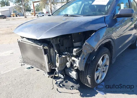 2018 Honda Hr-V Lx z USA, uszkodzony, nr VIN 3CZRU5H32JM721050